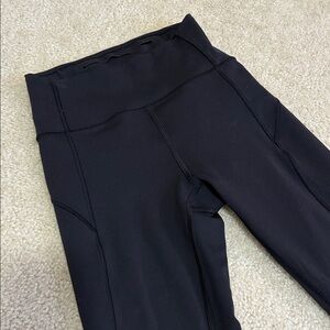 Lululemon In Movement Tight 25” Black Leggings